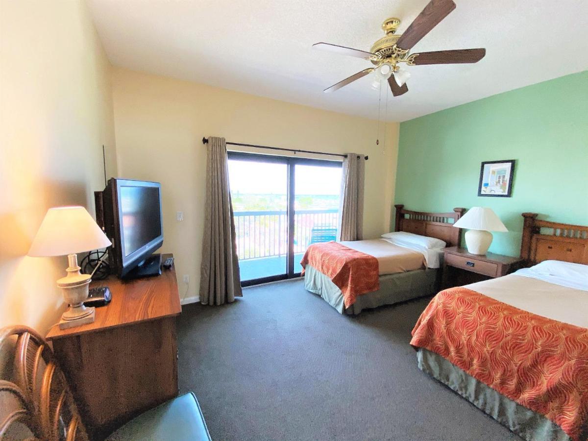 All Seasons Vacation Resort By Liberte Madeira Beach Exterior photo