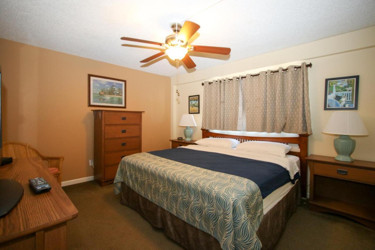 All Seasons Vacation Resort By Liberte Madeira Beach Exterior photo