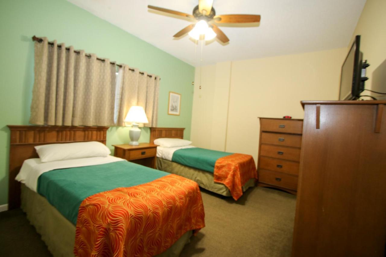 All Seasons Vacation Resort By Liberte Madeira Beach Exterior photo