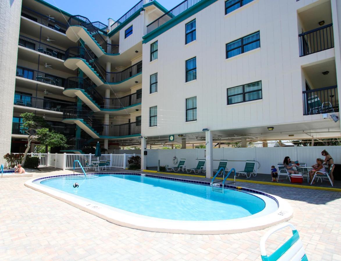 All Seasons Vacation Resort By Liberte Madeira Beach Exterior photo