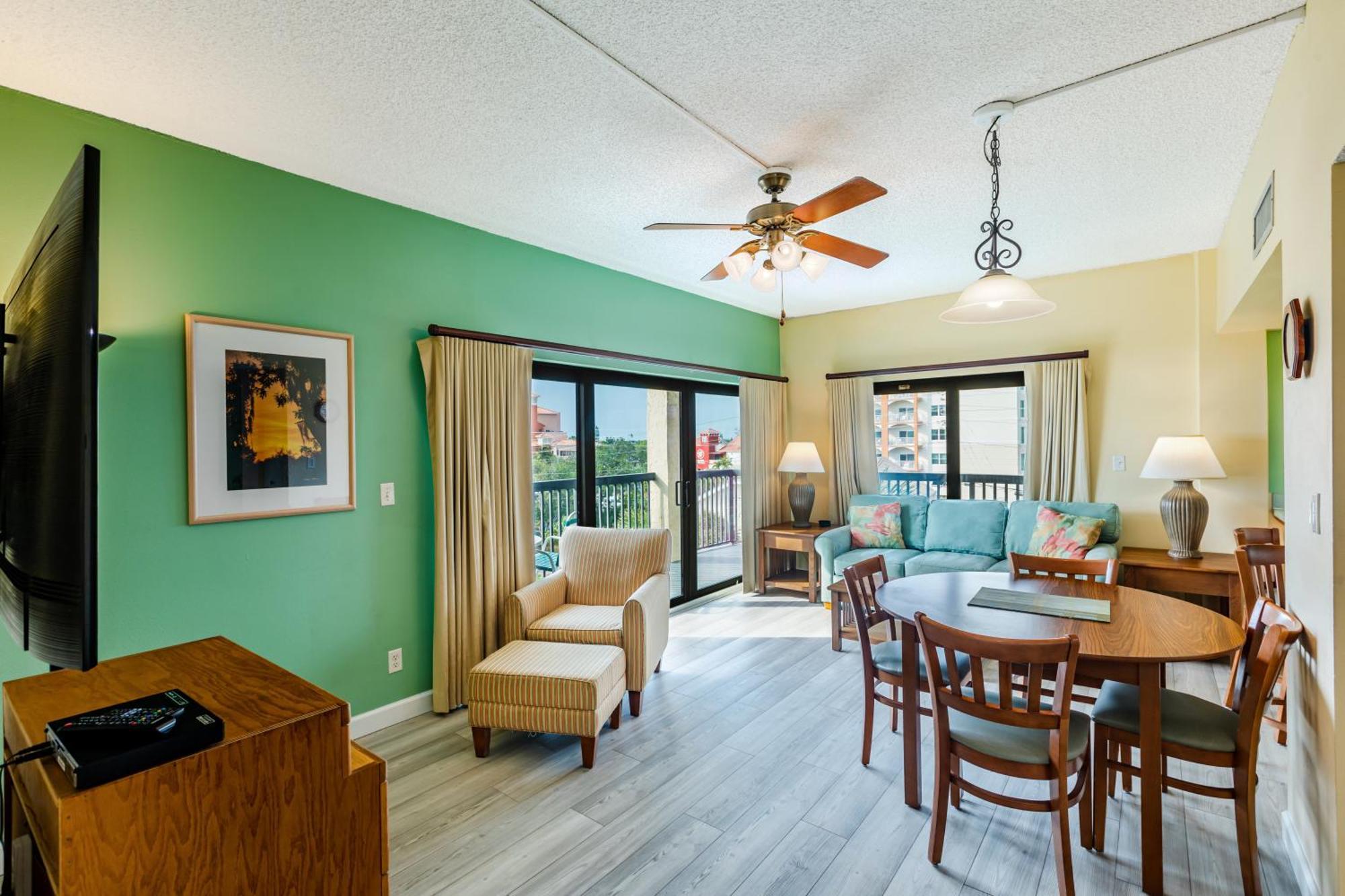 All Seasons Vacation Resort By Liberte Madeira Beach Exterior photo